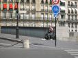  accordéoniste de rue 22-juin-2003